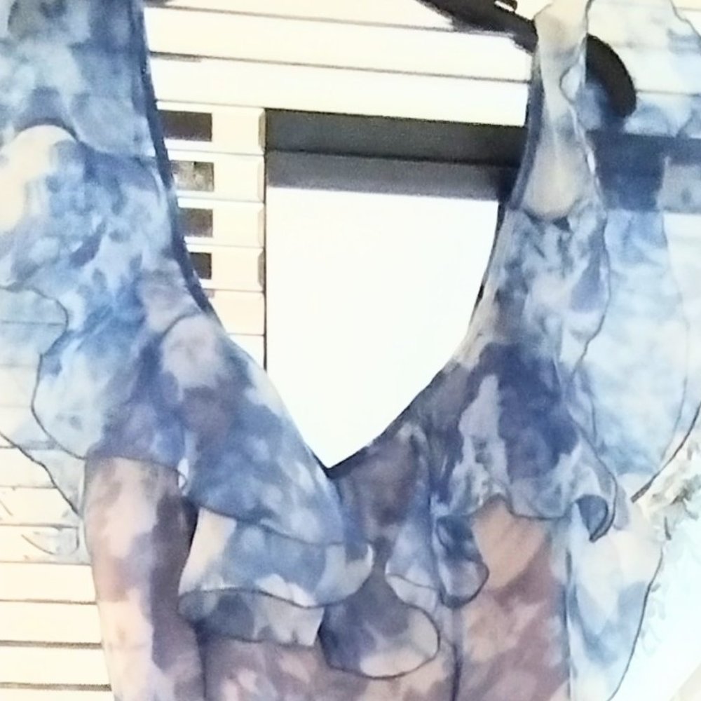 Brand Name Unknown- Goddess Voulant Dress - Picture 13 of 16